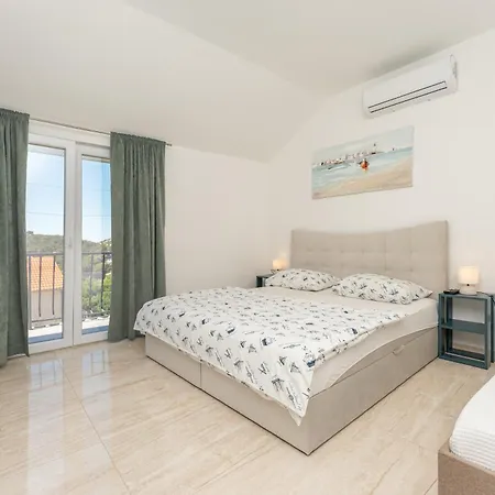 Holiday Home Drage Tatil Evi