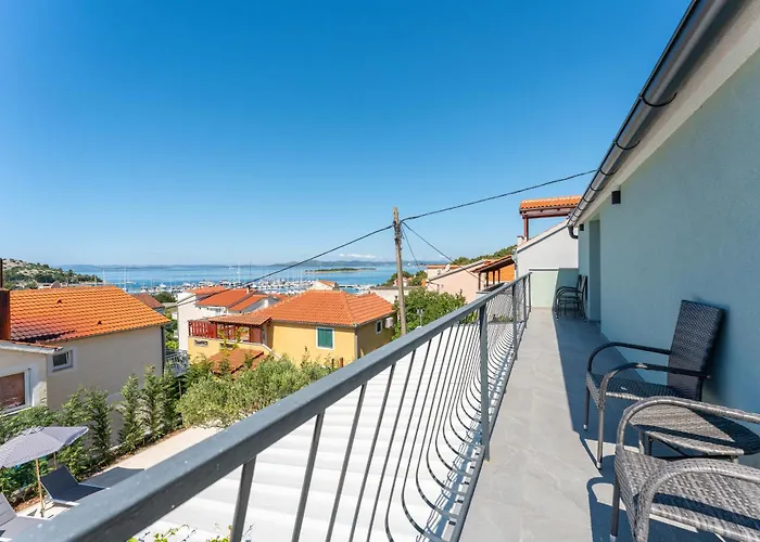 Holiday Home Drage 펜션 *