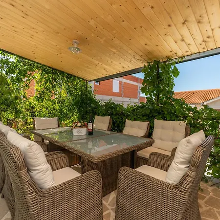 Holiday Home Drage