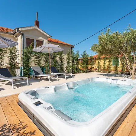 Holiday Home Drage 펜션